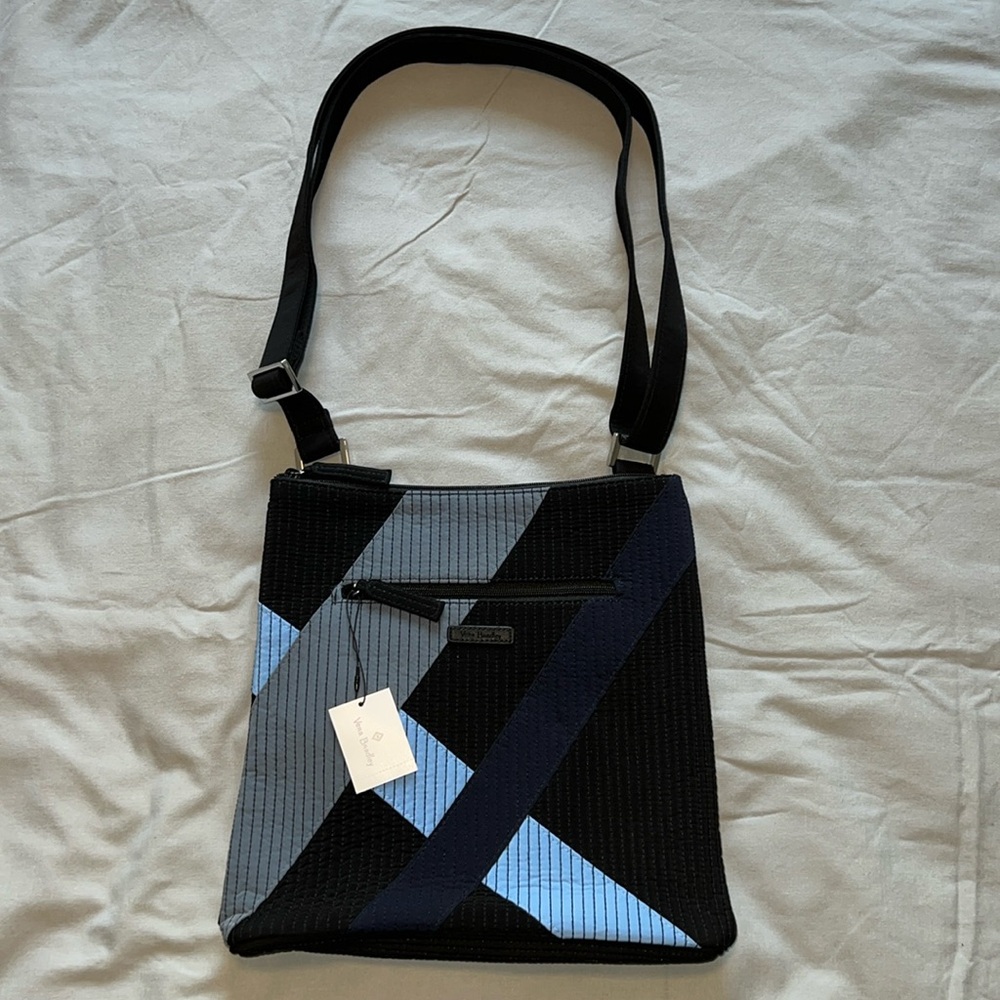 Vera Bradley Hipster in Classic Navy Patchwork